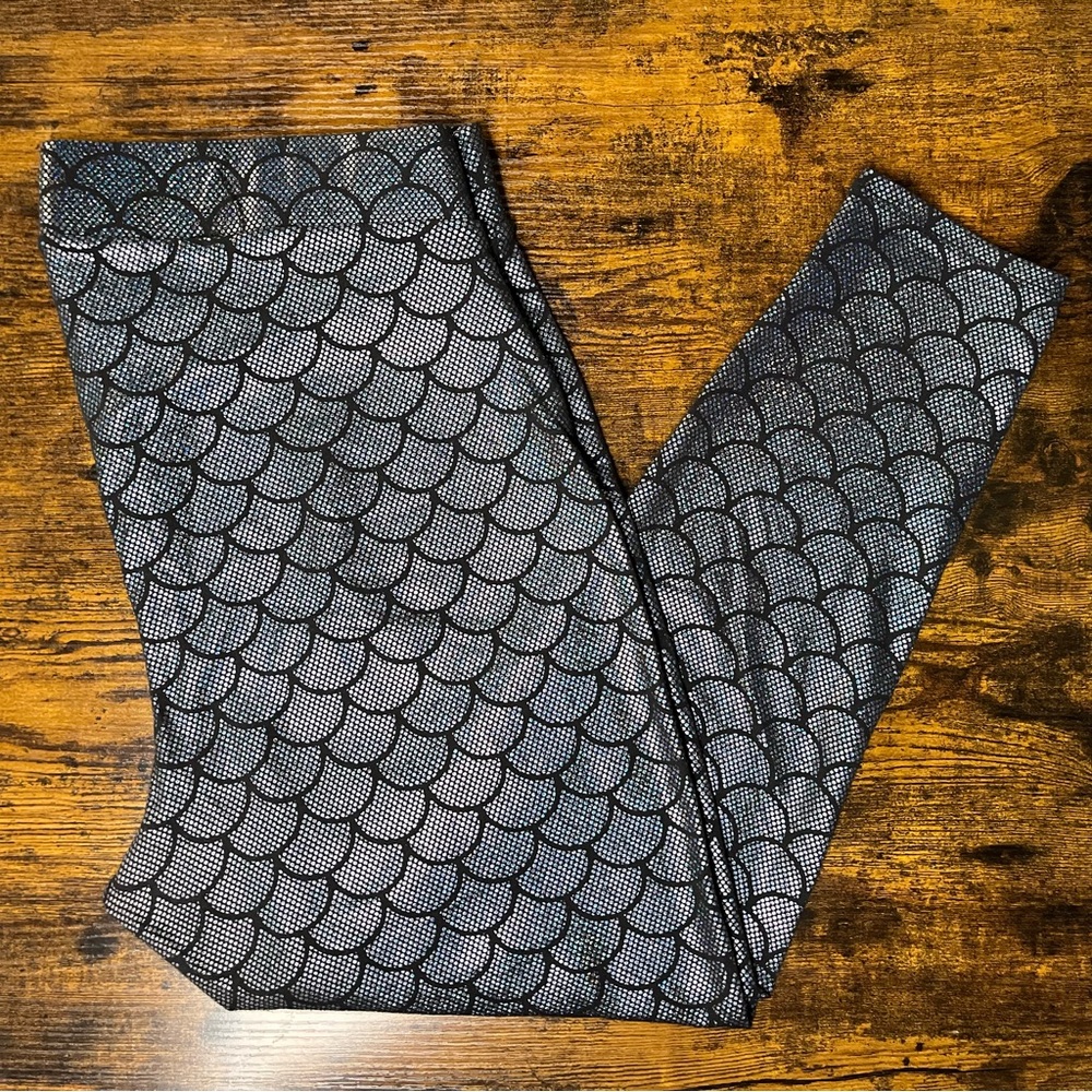 Torrid Foil Leggings Size 2 (18/20W)